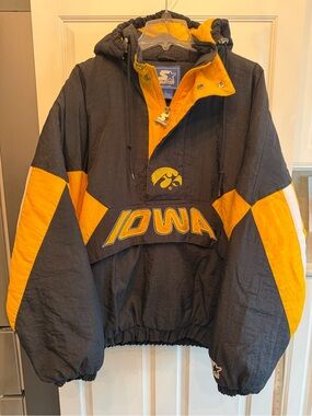 Vintage STARTER 90’s Iowa Hawkeyes Pullover Puffer Jacket Size L